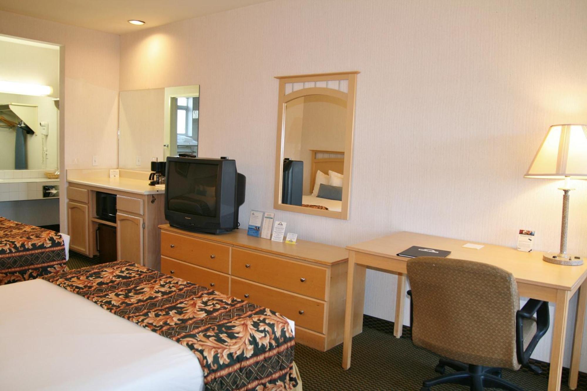 Days By Wyndham Rocklin/sacramento Hotel 2*