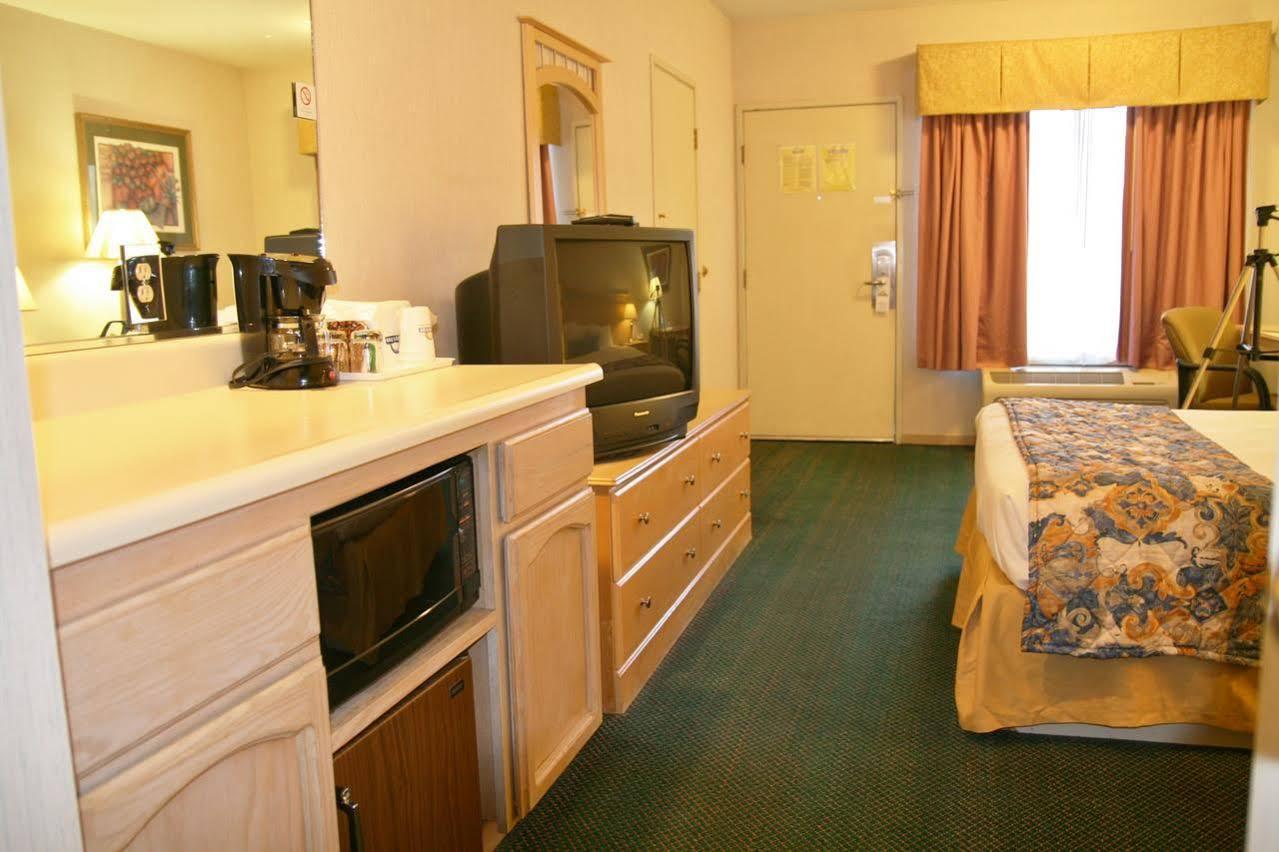 Days By Wyndham Rocklin/sacramento Hotel 2*